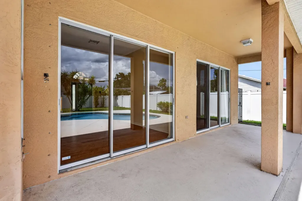268 SW Moselle Avenue Port St Lucie FL 34984
