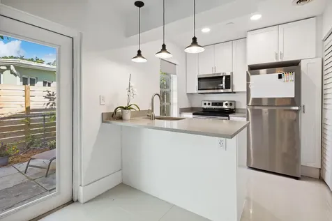 410 SE 13th Street Fort Lauderdale FL 33316