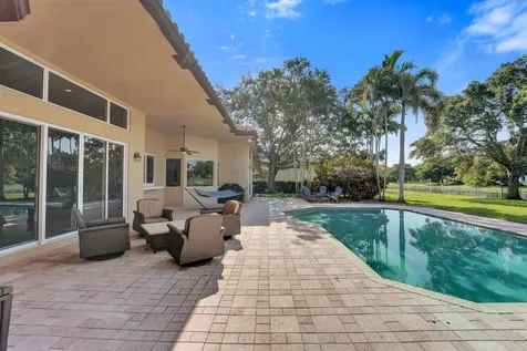 10324 SW 26th Street Davie FL 33324