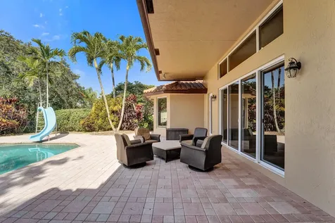 10324 SW 26th Street Davie FL 33324