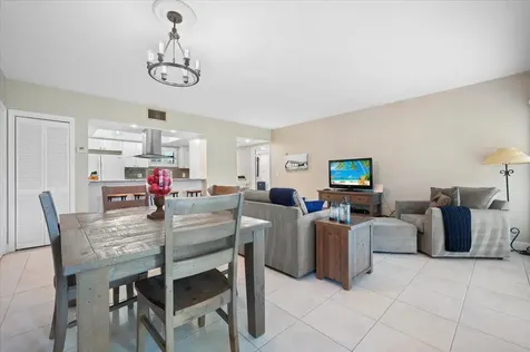 13334 Polo Club Road Wellington FL 33414