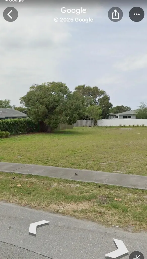 132 & 134 NW 6th Avenue Delray Beach FL 33444