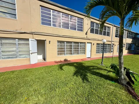 20330 NE 2nd Avenue Miami Gardens FL 33179