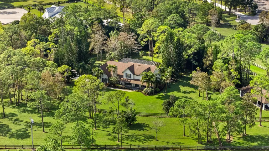 5371 Cougars Prowl Lake Worth FL 33449