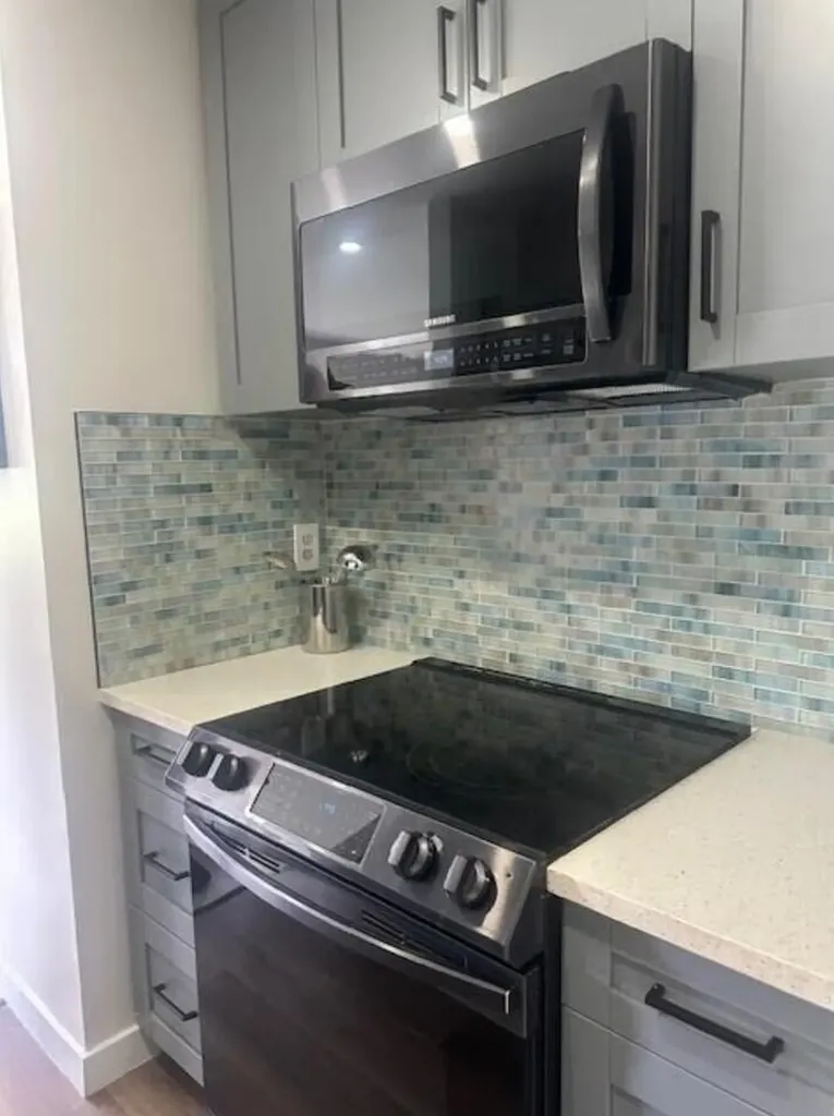 8734 SW 3rd Street Pembroke Pines FL 33025