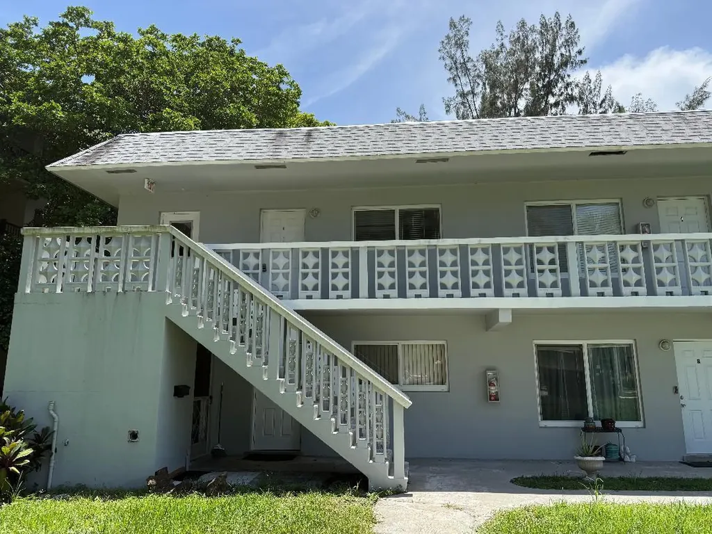 3941 Crystal Lake Drive Pompano Beach FL 33064