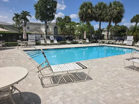 5351 NW 41st Way Coconut Creek FL 33073