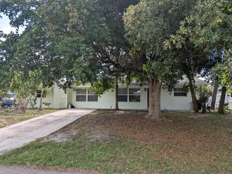 19930 Seabrook Road Jupiter FL 33469