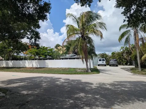 19930 Seabrook Road Jupiter FL 33469