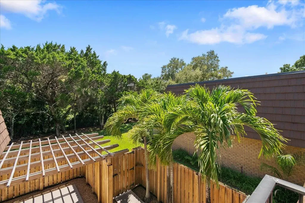 2108 21st Lane Palm Beach Gardens FL 33418