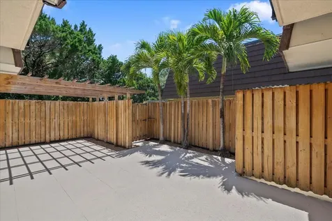 2108 21st Lane Palm Beach Gardens FL 33418