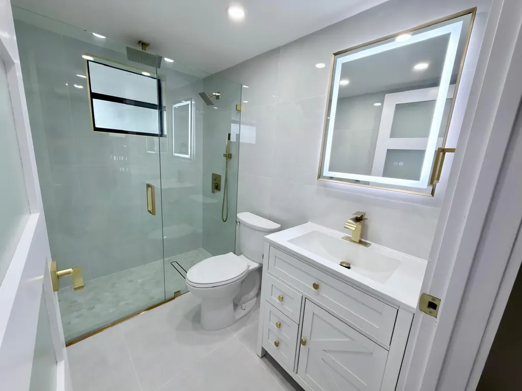 46 Tara Lakes Drive E Boynton Beach FL 33436