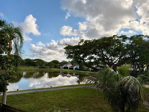 46 Tara Lakes Drive E Boynton Beach FL 33436