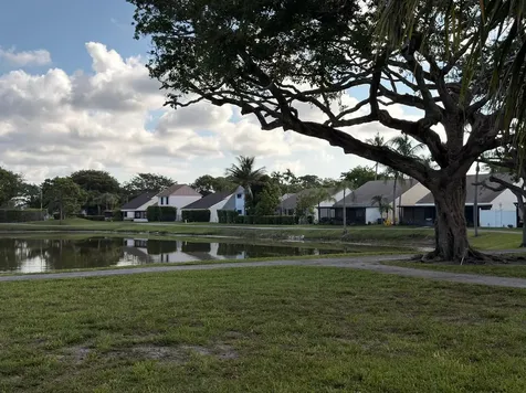 46 Tara Lakes Drive E Boynton Beach FL 33436