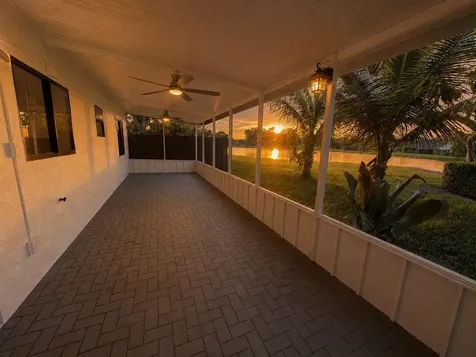 46 Tara Lakes Drive E Boynton Beach FL 33436