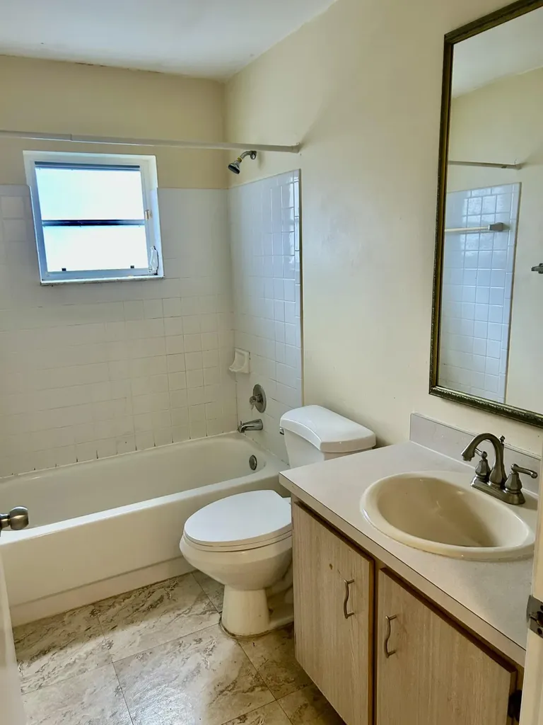 5887 Timber Valley Drive Lake Worth FL 33463