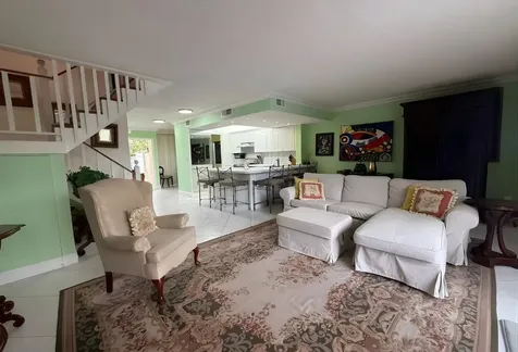 2910 SW 87th Terrace Davie FL 33328