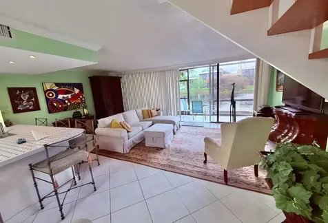 2910 SW 87th Terrace Davie FL 33328