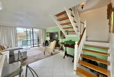 2910 SW 87th Terrace Davie FL 33328