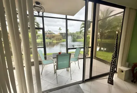 2910 SW 87th Terrace Davie FL 33328