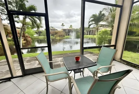 2910 SW 87th Terrace Davie FL 33328