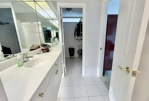 2910 SW 87th Terrace Davie FL 33328