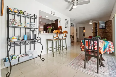 4921 Jackson Street Hollywood FL 33021