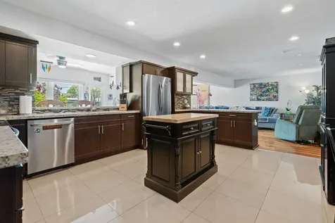 4921 Jackson Street Hollywood FL 33021