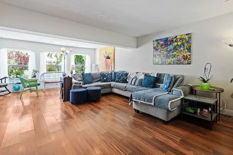 4921 Jackson Street Hollywood FL 33021