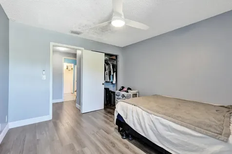 4225 S 57th Avenue Greenacres FL 33463