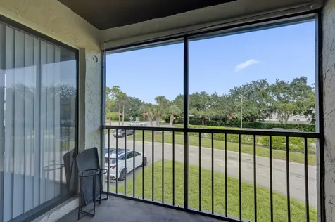4225 S 57th Avenue Greenacres FL 33463