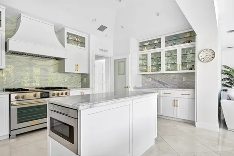 107 E Inlet Drive Palm Beach FL 33480