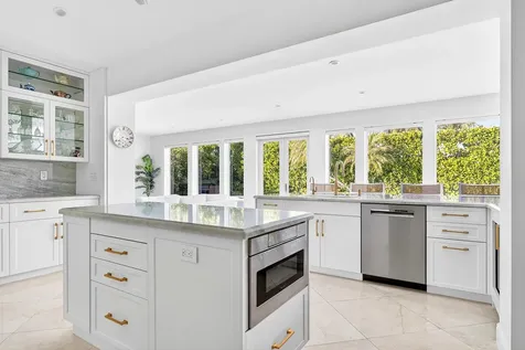 107 E Inlet Drive Palm Beach FL 33480