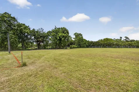 2944 A Road Loxahatchee FL 33470