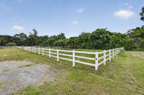 2944 A Road Loxahatchee FL 33470