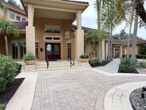 4799 Via Palm Lakes West Palm Beach FL 33417