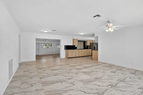 5731 NE 17th Terrace Fort Lauderdale FL 33334