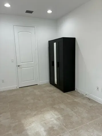 6989 Pines Circle Coconut Creek FL 33073