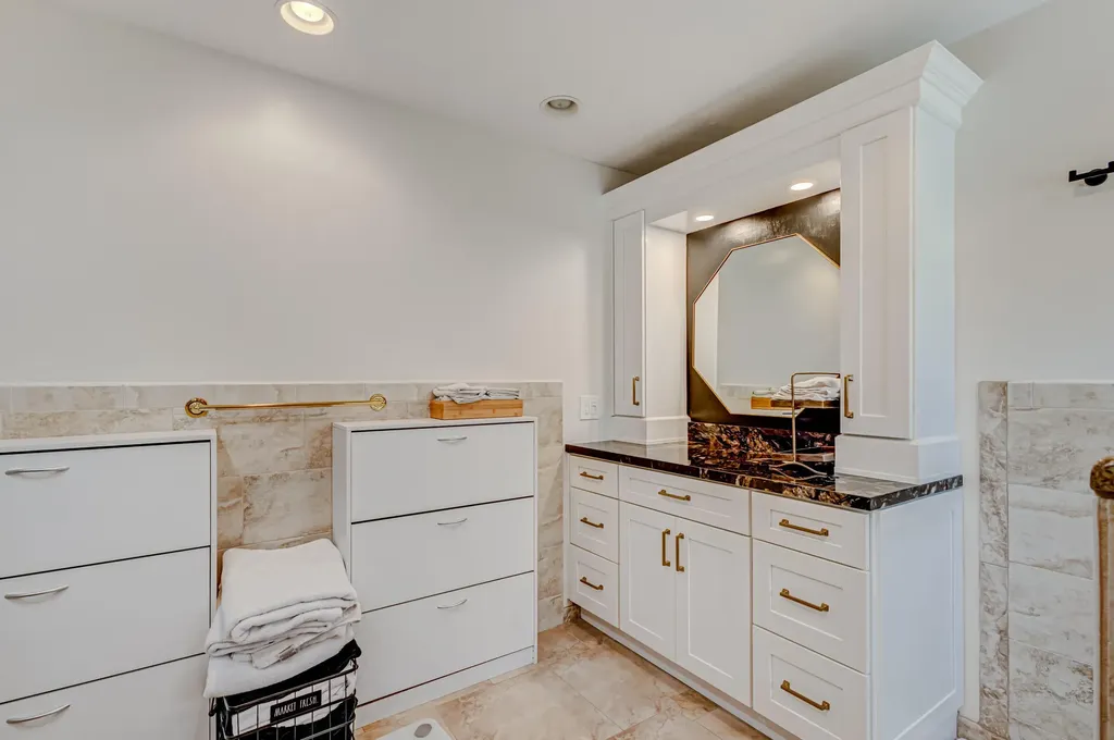 13 Lexington Lane E Palm Beach Gardens FL 33418
