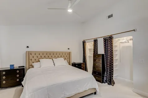 13 Lexington Lane E Palm Beach Gardens FL 33418
