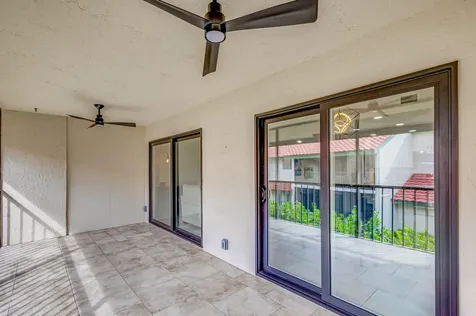 13 Lexington Lane E Palm Beach Gardens FL 33418