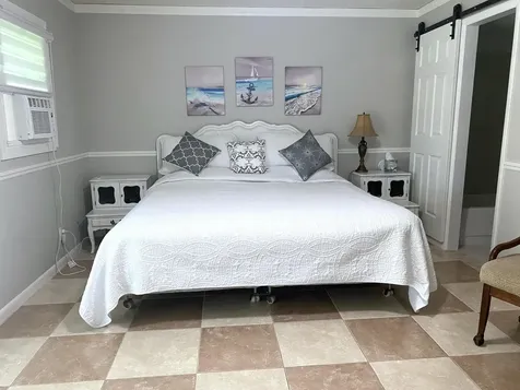 335 Farnham P Deerfield Beach FL 33442