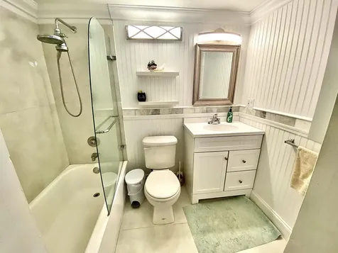 335 Farnham P Deerfield Beach FL 33442