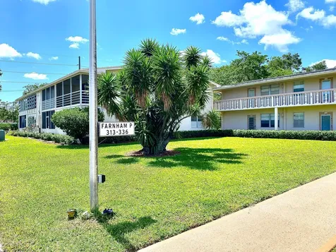 335 Farnham P Deerfield Beach FL 33442