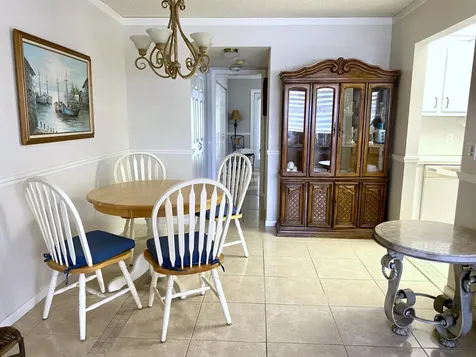 335 Farnham P Deerfield Beach FL 33442