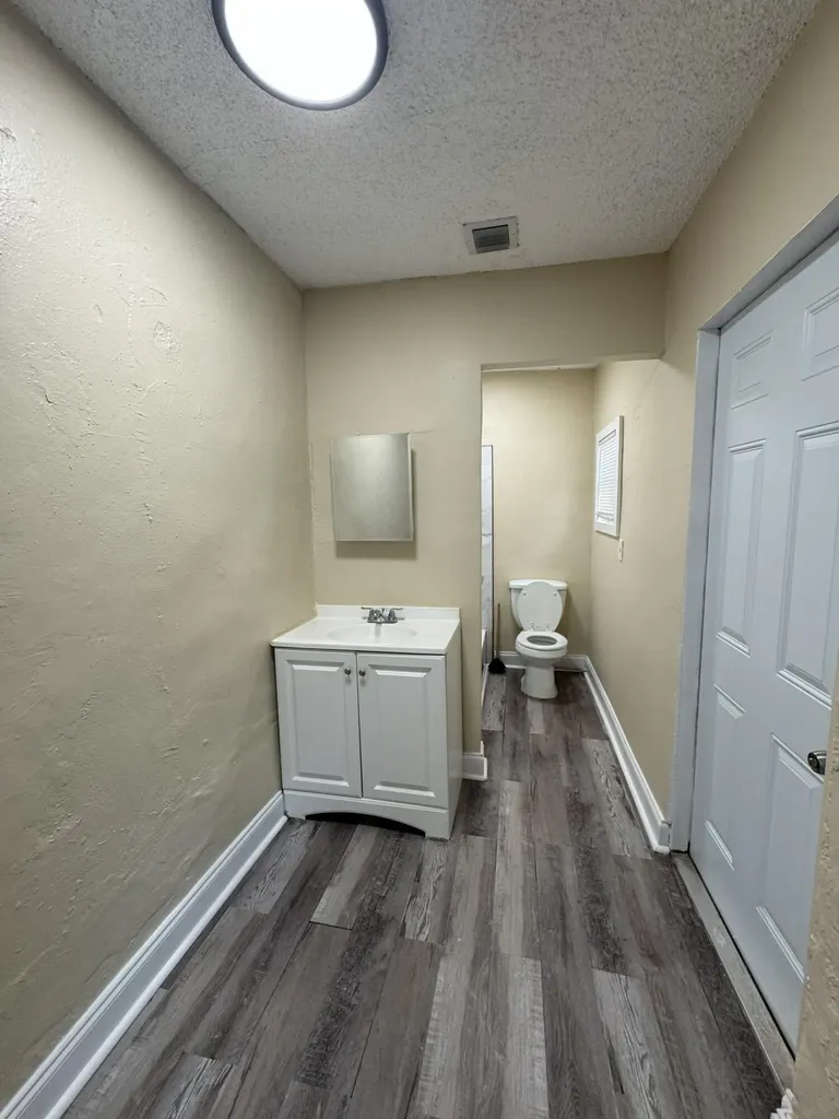 2881 NW 11th Place Fort Lauderdale FL 33311