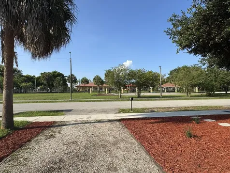 2881 NW 11th Place Fort Lauderdale FL 33311