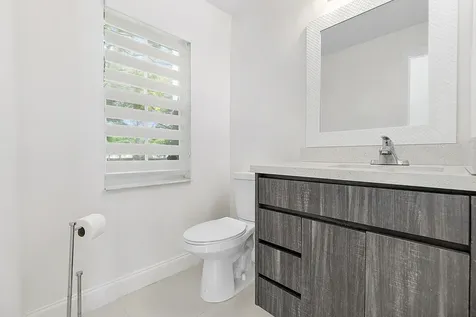 3923 SW 169th Terrace Miramar FL 33027