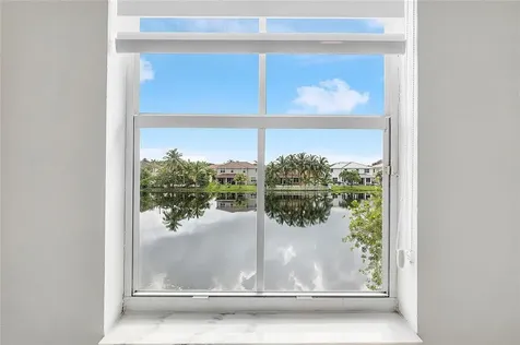 3923 SW 169th Terrace Miramar FL 33027