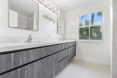 3923 SW 169th Terrace Miramar FL 33027